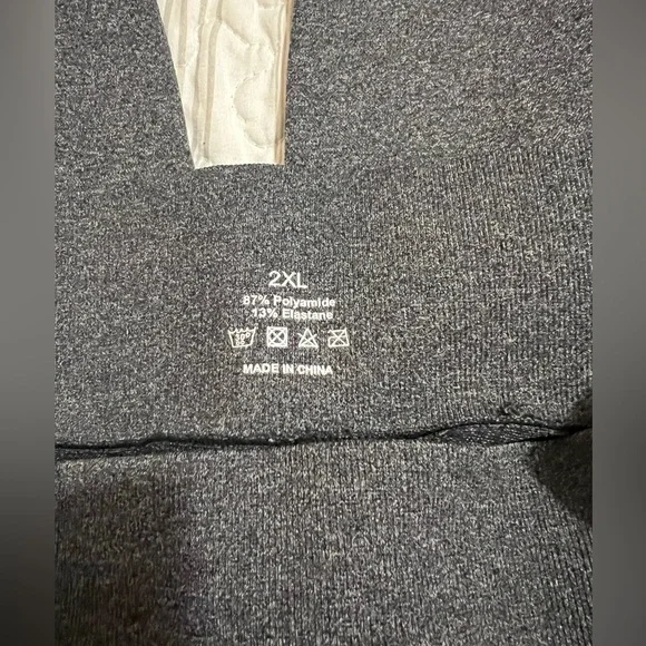 NWT High-Waisted, Ruched Tummy Control Gray Leggings - Picture 7 of 8